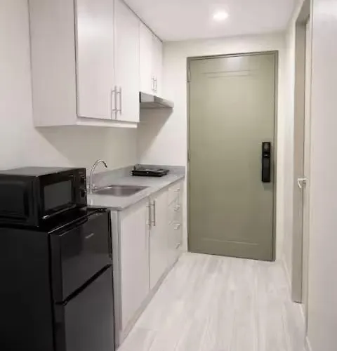 Lägenhetshotell The Olive Door At Cityscape Grand Tower Cebu